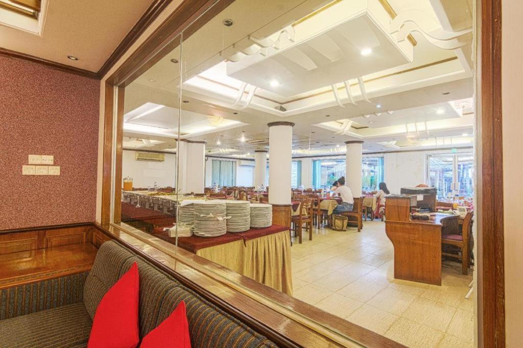 Hotel Sea Crown Cox's Bazar Εξωτερικό φωτογραφία