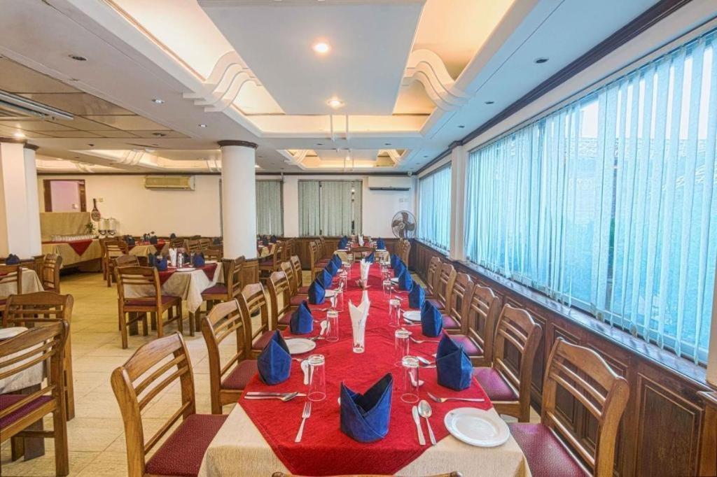Hotel Sea Crown Cox's Bazar Εξωτερικό φωτογραφία