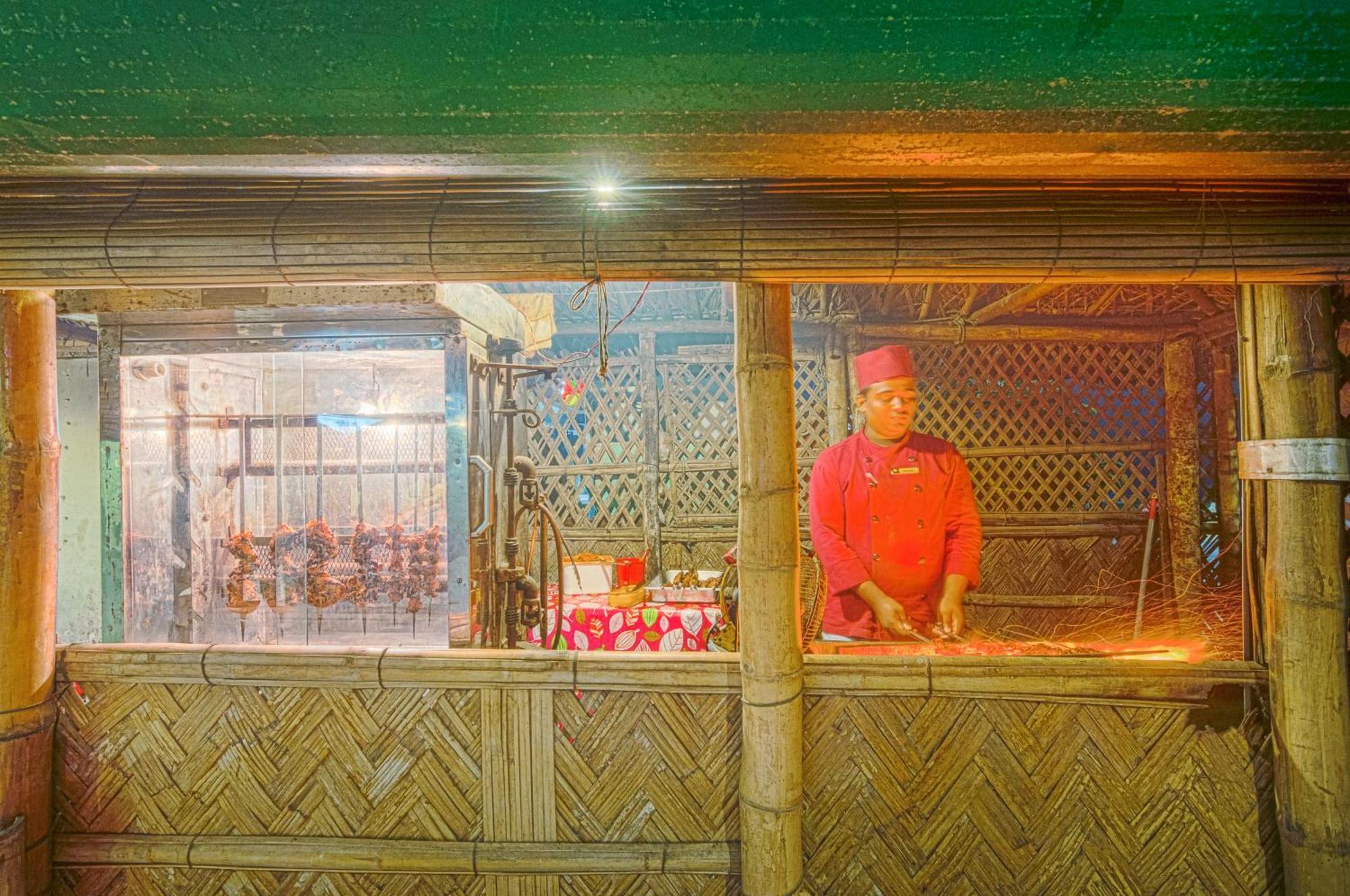Hotel Sea Crown Cox's Bazar Εξωτερικό φωτογραφία